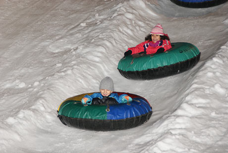 Snowtubes, Kinderspaß auf der Weihnachtswelt Wels