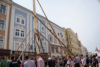 Maibaumaufstellen 2018