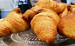 Die köstlichen Croissants kommen direkt aus Frankreich.